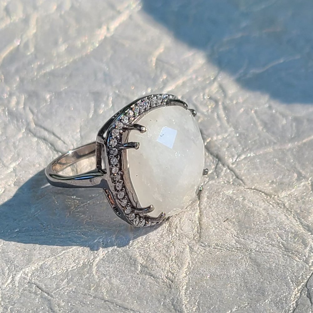 Moonstone Ring Size 8-Sterling Silver Oxidized -Birthday stone-Gift - Picture 12 of 14